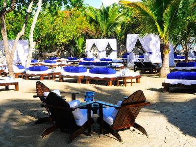 2013-VIP-NV-Beach66-400x300